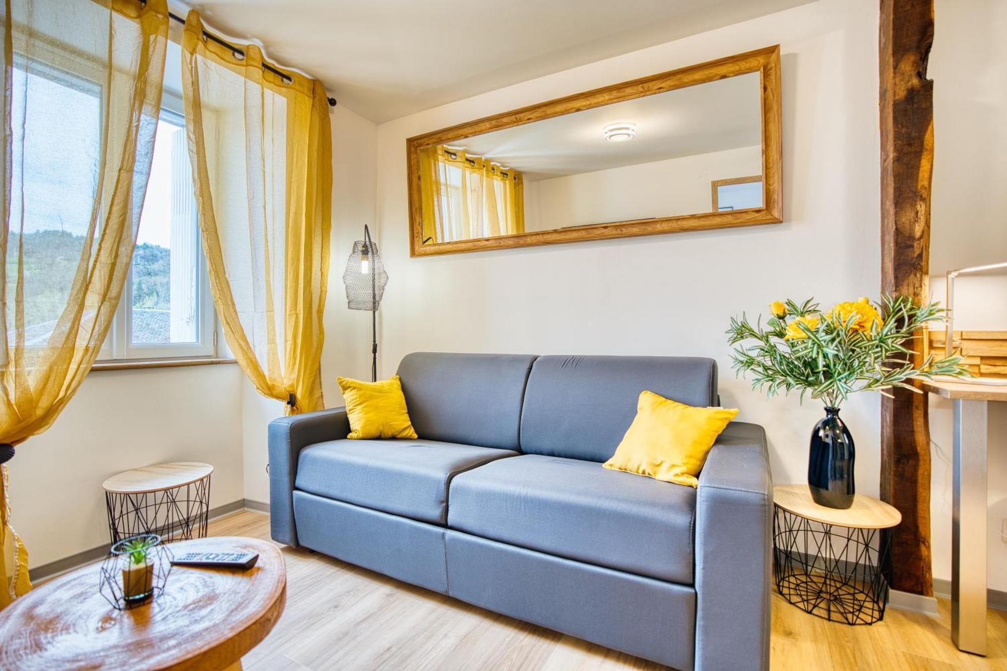 Les Hourtous Netflix Wi-Fi Fibre Terasse 4 Pers Apartment Banassac Exterior photo